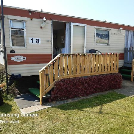 המסבי Gina'S Static Caravan,118 Sandsgate מראה חיצוני תמונה
