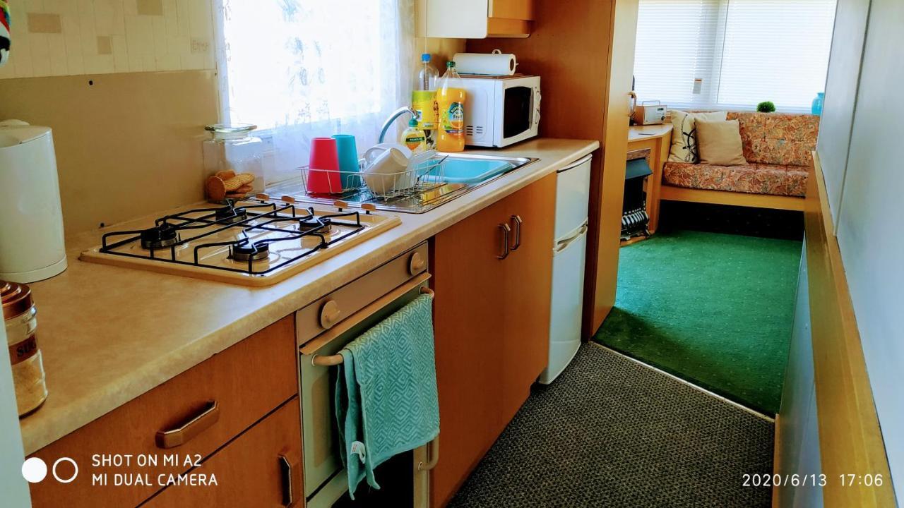 המסבי Gina'S Static Caravan,118 Sandsgate מראה חיצוני תמונה